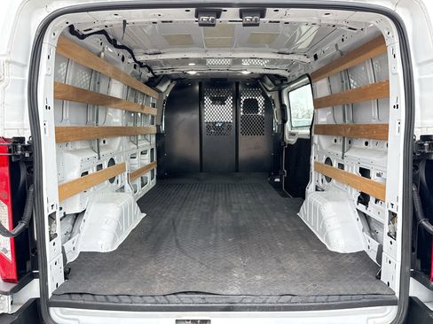 Used 2024 Ford Transit 250 Low Roof w/ Exterior Upgrade Package image 27