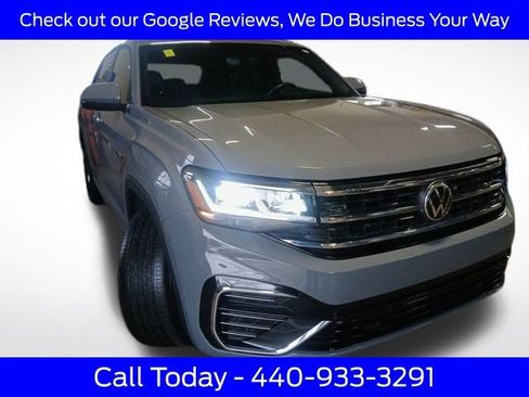 Used 2021 Volkswagen Atlas Cross Sport SE w/ Panoramic Sunroof Package image 23