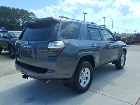 Used 2023 Toyota 4Runner SR5 RWD image 5