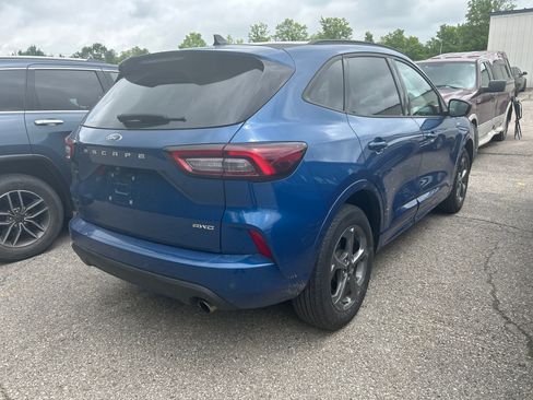 Used 2023 Ford Escape ST-Line w/ Tech Pack #1 AWD/4WD image 3