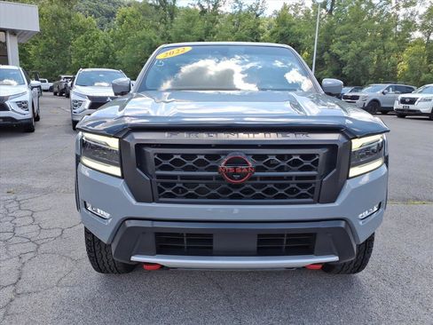 Used 2022 Nissan Frontier PRO-4X w/ Pro-4X Premium Package AWD/4WD image 2