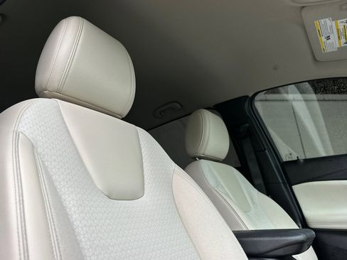 Certified 2023 Buick Encore GX Preferred w/ Cold Weather Comfort Package image 21