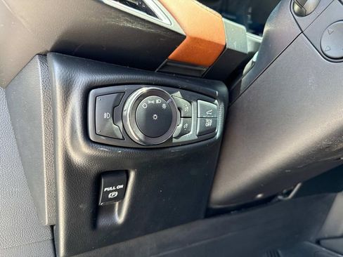 Used 2019 Lincoln Nautilus Black Label image 32