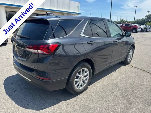 Used 2022 Chevrolet Equinox LT FWD image 2