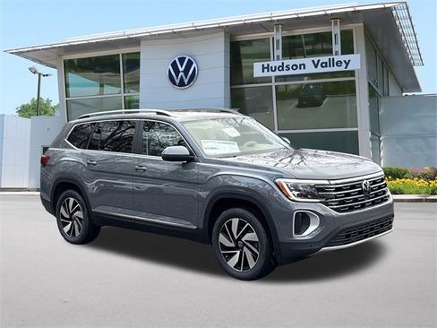 New 2026 Volkswagen Atlas SEL image 1