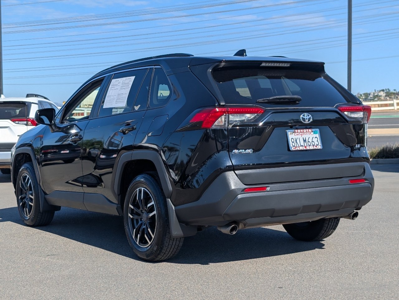 Used 2019 Toyota RAV4 LE w/ Carpet Mat Package FWD image 12