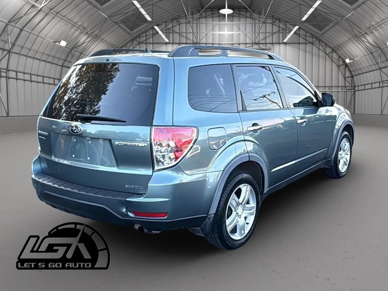 Used 2010 Subaru Forester 2.5X Premium w/ Popular Equipment Group 1A AWD/4WD image 7