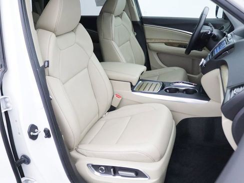 Used 2020 Acura MDX SH-AWD w/ Technology Package image 14