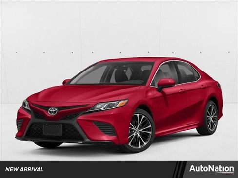 Used 2019 Toyota Camry SE w/ Convenience Package image 1
