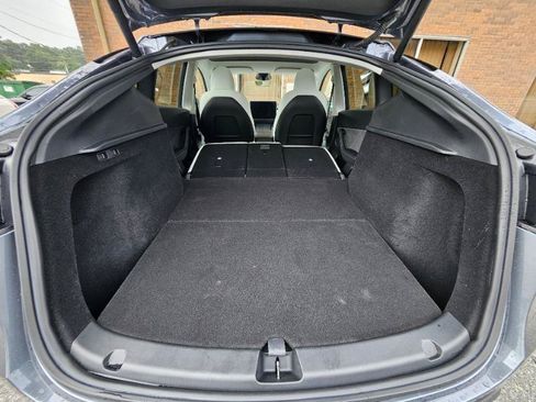 Used 2023 Tesla Model Y Long Range AWD/4WD image 75