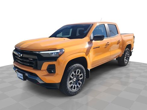 Used 2026 Chevrolet Colorado Z71 w/ Technology Package AWD/4WD image 37