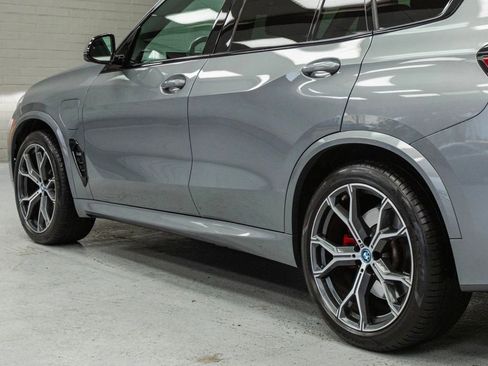 Used 2024 BMW X5 xDrive50e w/ M Sport Package image 39