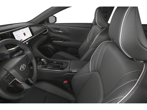 New 2025 Toyota Crown Signia image 8