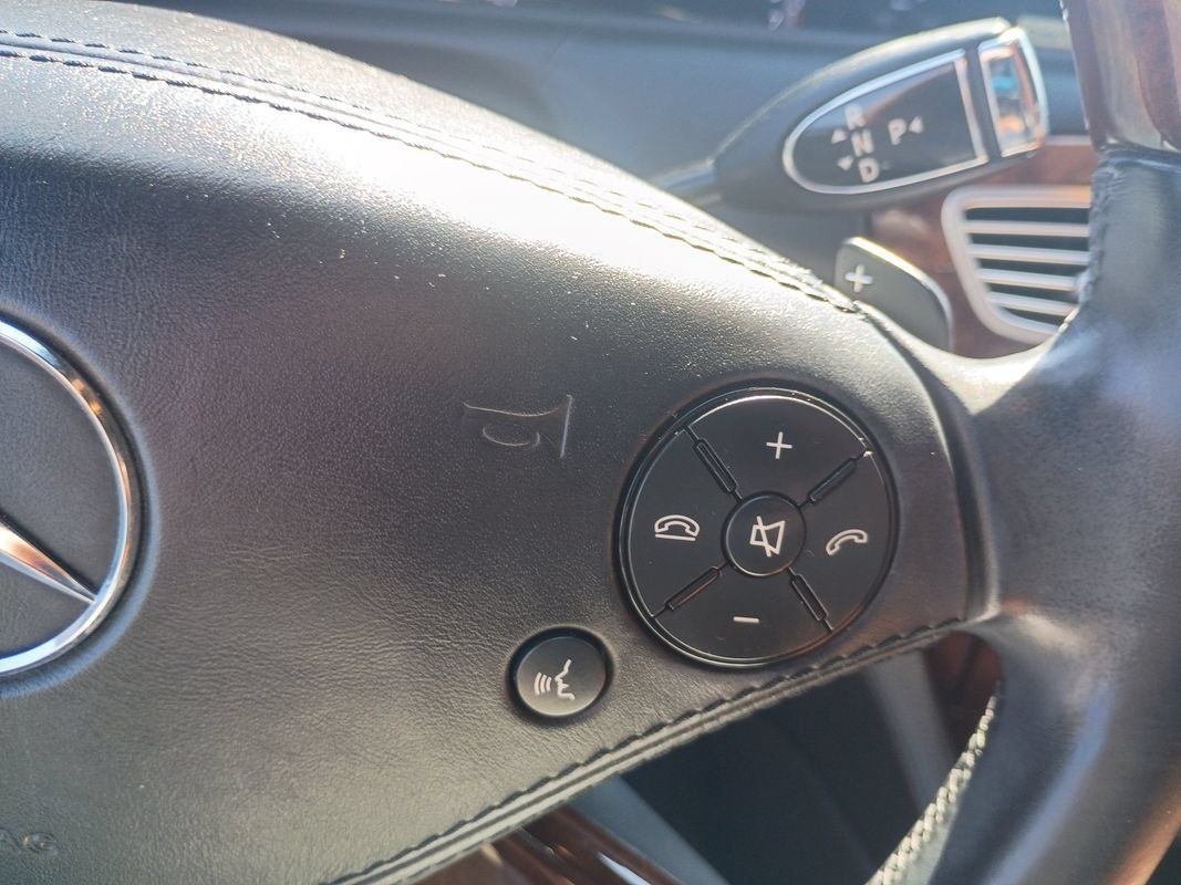 Used 2013 Mercedes-Benz CL 550 4MATIC image 26
