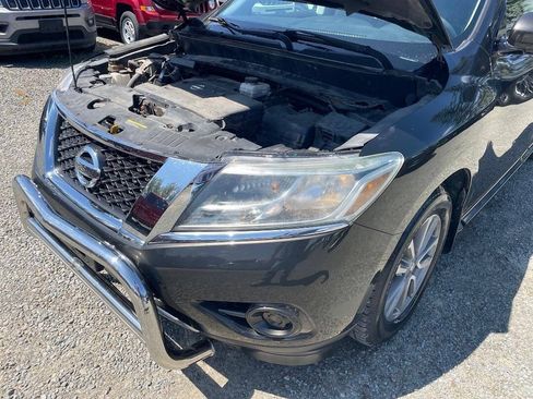 Used 2015 Nissan Pathfinder S FWD image 24