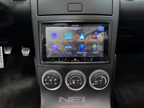 Used 2004 Nissan 350Z Touring RWD image 28