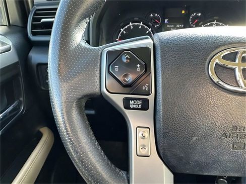 Used 2020 Toyota 4Runner SR5 image 14