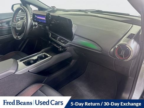 Certified 2024 Chevrolet Equinox EV RS AWD/4WD image 34