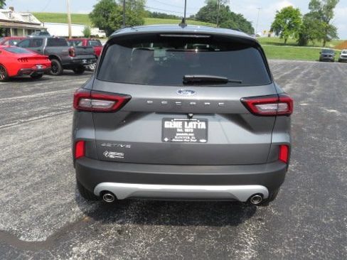 New 2025 Ford Escape Active image 15