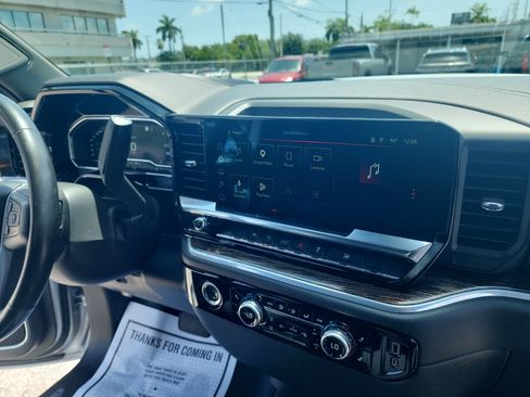 Used 2022 GMC Sierra 1500 Elevation RWD image 23