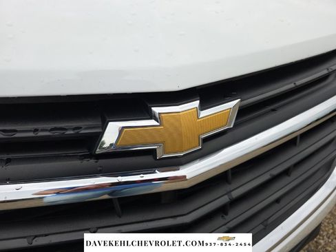 Used 2020 Chevrolet Equinox LT FWD image 36