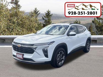 Used 2025 Chevrolet Trax LT w/ Driver Confidence Package