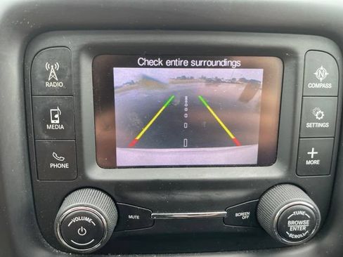 Used 2018 Jeep Compass Latitude w/ Cold Weather Group AWD/4WD image 24