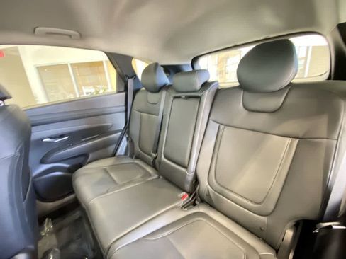 Used 2025 Hyundai Tucson SEL image 25