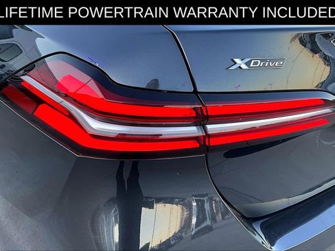 Used 2025 BMW 530i xDrive image 41