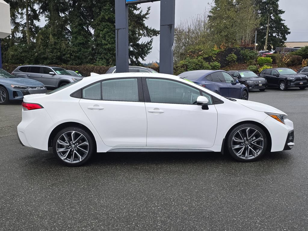 Used 2021 Toyota Corolla SE FWD image 9