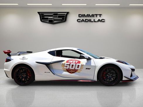 Used 2023 Chevrolet Corvette Z06 image 6