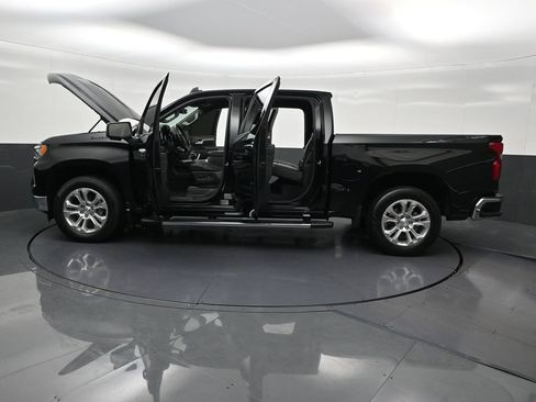 Used 2024 Chevrolet Silverado 1500 LTZ RWD image 33