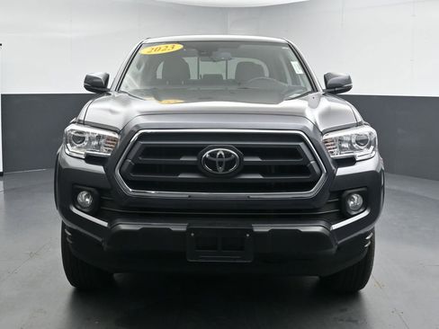 Used 2023 Toyota Tacoma SR5 AWD/4WD image 3