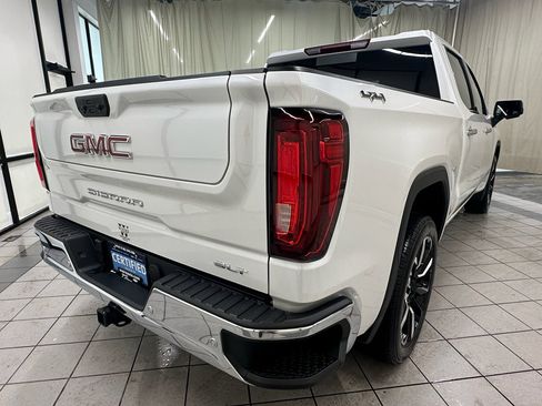 Certified 2025 GMC Sierra 1500 SLT w/ SLT Convenience Package image 8