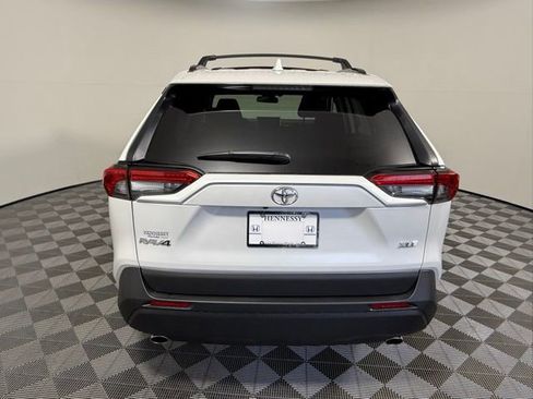 Used 2025 Toyota RAV4 XLE Premium image 5