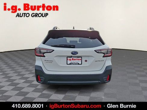 Used 2021 Subaru Outback Premium image 5