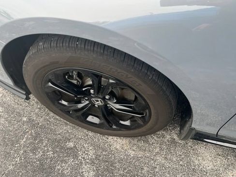 Used 2025 Honda Accord EX-L image 13