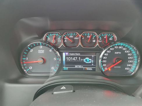 Used 2020 Chevrolet Tahoe 4WD w/ Remote Keyless Entry Package image 40