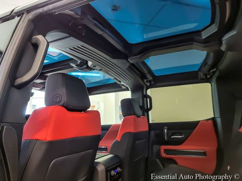 New 2026 GMC Hummer EV 3X w/ Carbon Fiber Edition Package AWD/4WD image 15