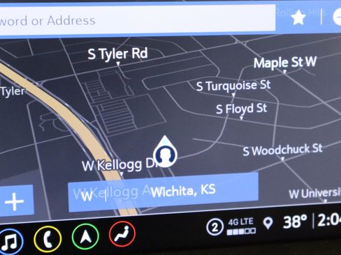 Used 2022 GMC Acadia Denali w/ Denali Ultimate Package image 24