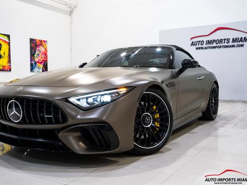Used 2022 Mercedes-Benz SL 55 AMG 4MATIC image 34