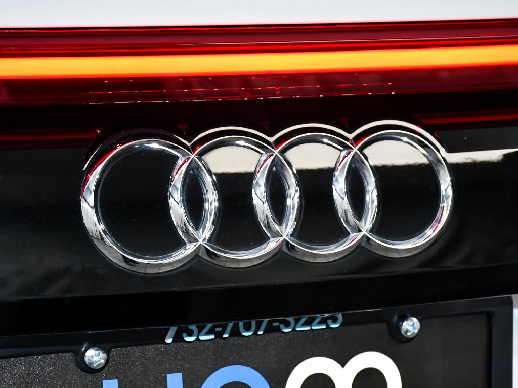 Used 2022 Audi Q8 Premium AWD/4WD image 86