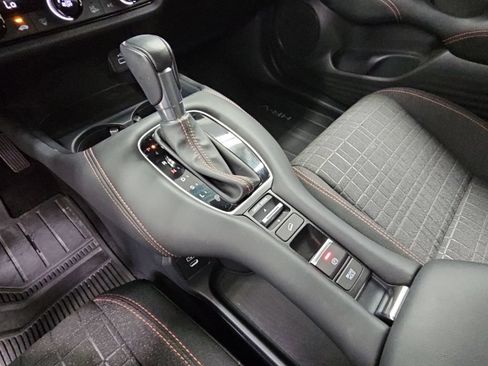 Used 2025 Honda HR-V Sport image 18