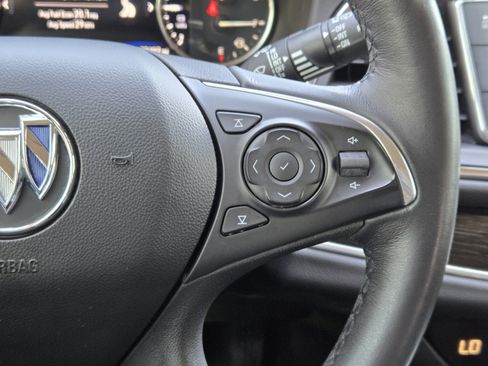Used 2021 Buick Enclave Avenir FWD image 26