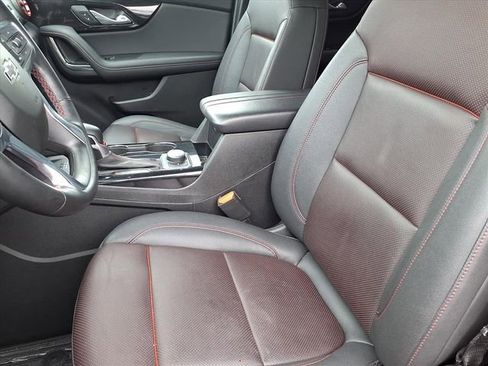 Used 2023 Chevrolet Blazer RS w/ Enhanced Convenience Package image 3