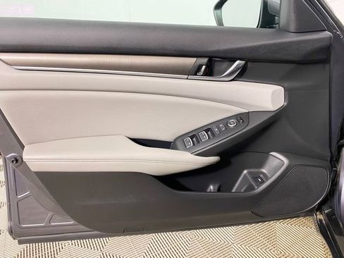 Used 2020 Honda Accord LX image 11