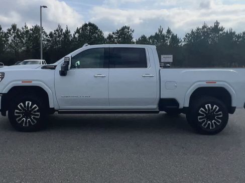 New 2026 GMC Sierra 2500 Denali Ultimate image 5