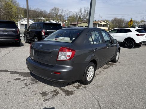 Used 2012 Suzuki SX4 LE image 3