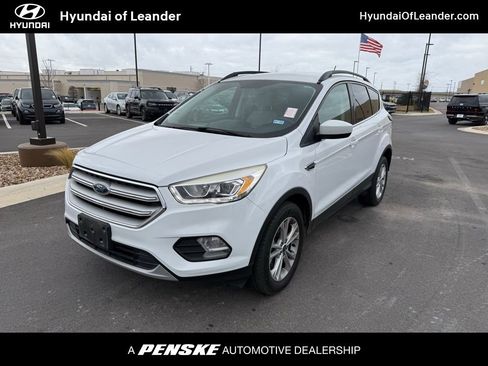 Used 2018 Ford Escape SEL image 1