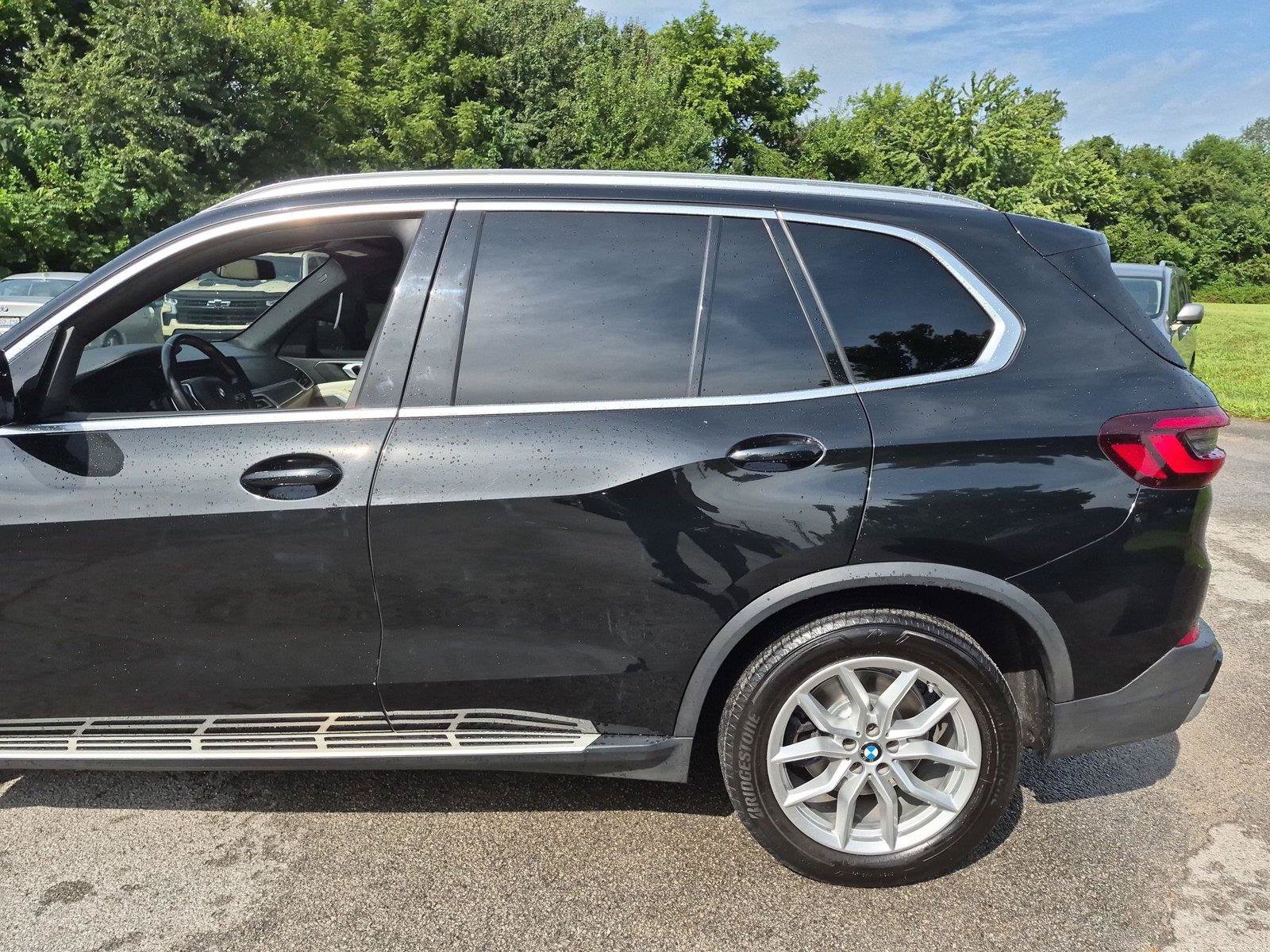 Used 2021 BMW X5 xDrive40i w/ Convenience Package AWD/4WD image 33